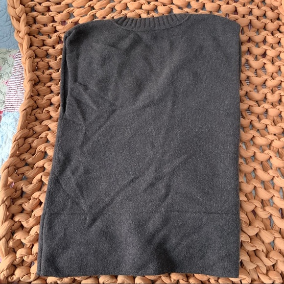 LOFT Angora/Cashmere Blend Sweater Vest - Picture 4 of 8